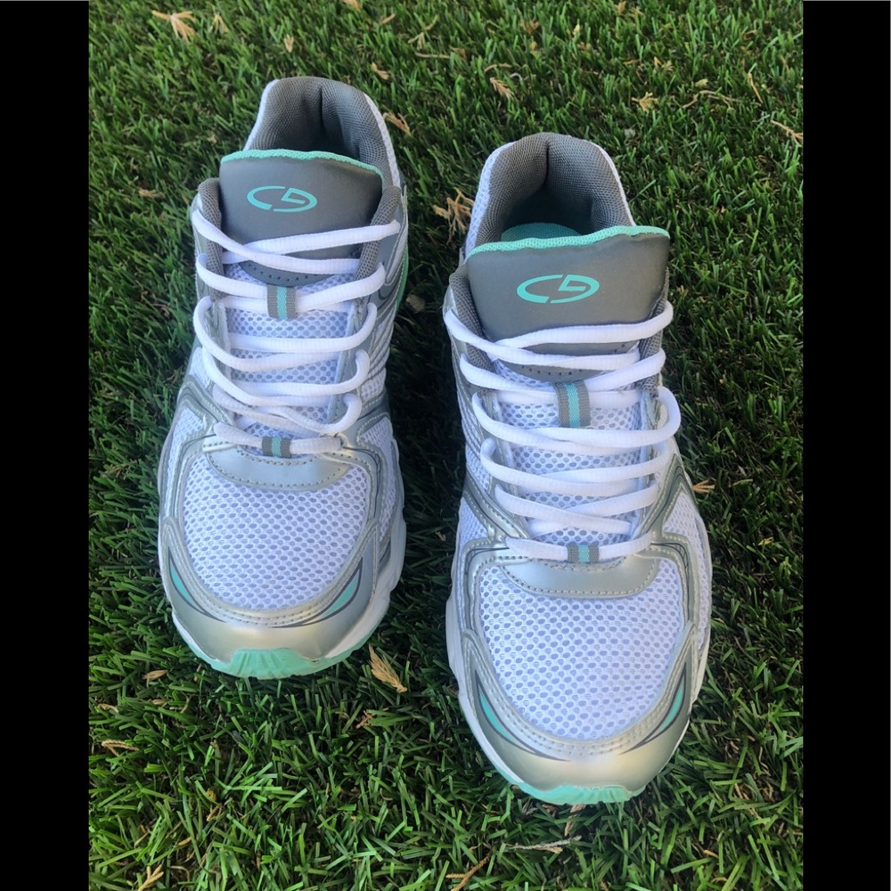 La Gear white,gray size 8.5